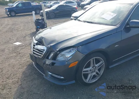 2012 Mercedes-Benz E 350 4Matic из США, поврежденный, VIN WDDHF8JB1CA657796